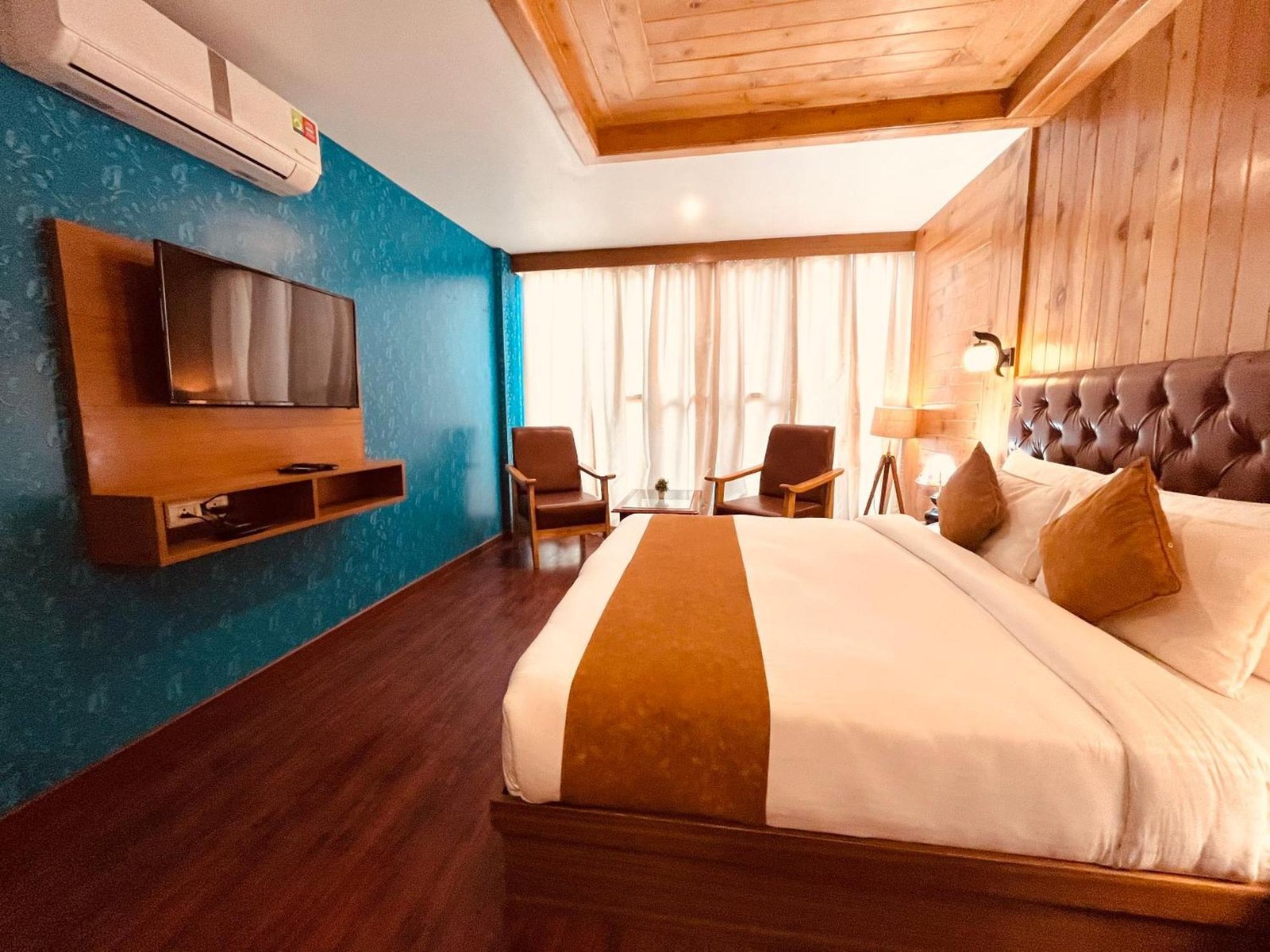 Vista Resort building exterior - manali hotels